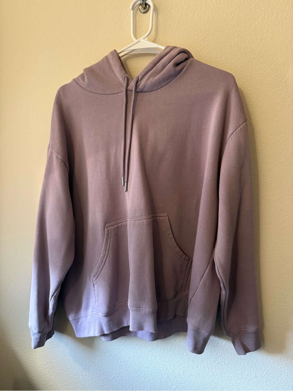H&M Women’s lavender Crewneck Hoodie